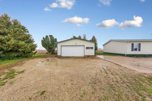 82090 State Highway 251, Austin, MN 56045