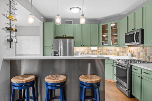 Kitchen updated 2023. Great modern finishes!