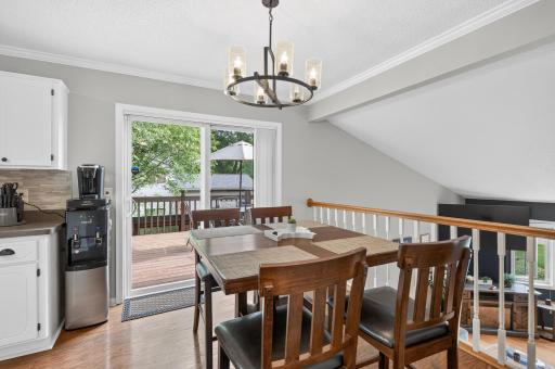 9442 Hale Avenue S, Cottage Grove, MN 55016