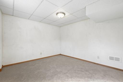 14130 Dearborn Path, Rosemount, MN 55068