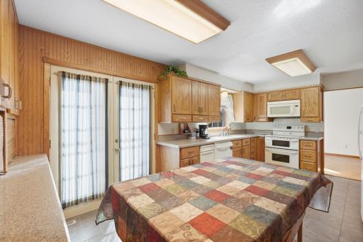 14130 Dearborn Path, Rosemount, MN 55068