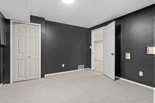 5555 Welcome Avenue N, Crystal, MN 55429