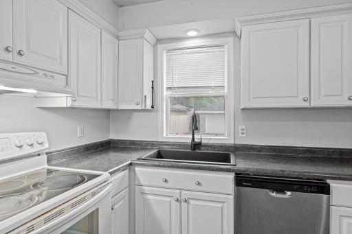 5555 Welcome Avenue N, Crystal, MN 55429