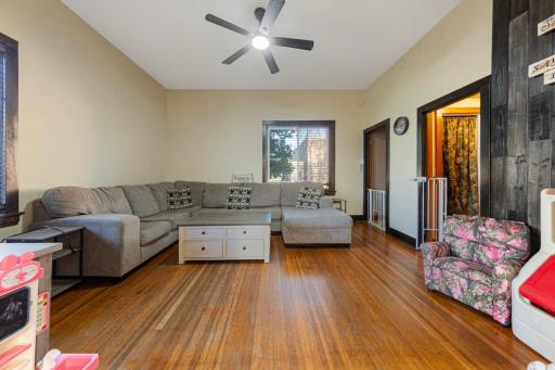 212 Boulevard Avenue NE, Montgomery, MN 56069