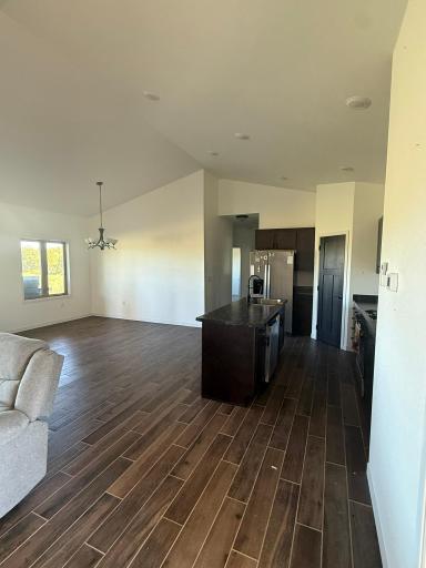 Kitchen & Dining Area