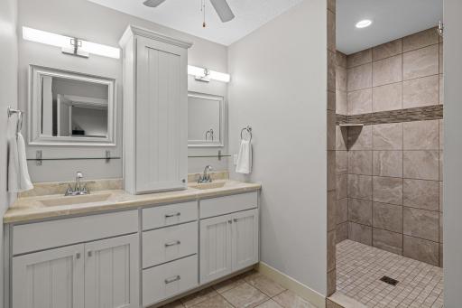 653 Deerwood Drive, Hudson, WI 54016