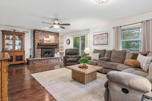 653 Deerwood Drive, Hudson, WI 54016