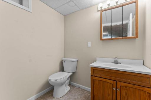 7001 Grimes Avenue N, Brooklyn Center, MN 55429