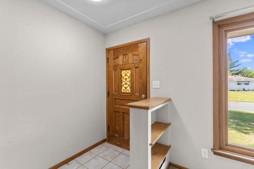 7001 Grimes Avenue N, Brooklyn Center, MN 55429