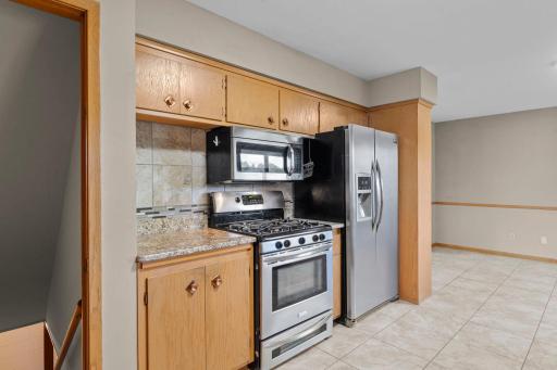 7001 Grimes Avenue N, Brooklyn Center, MN 55429