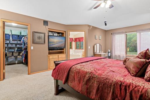 408 Johnson Drive, Hudson, WI 54016