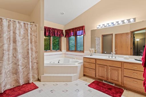 408 Johnson Drive, Hudson, WI 54016