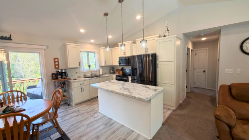 444 Roosevelt Drive, Dresser, WI 54009