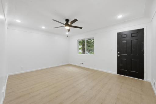 113 1st Street N, Waite Park, MN 56387