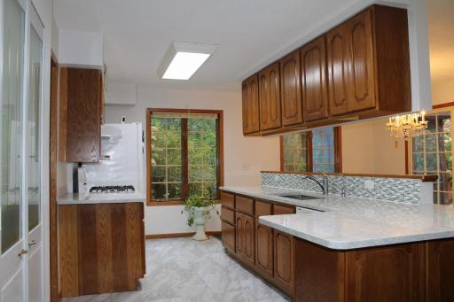 Kitchen 1.JPG