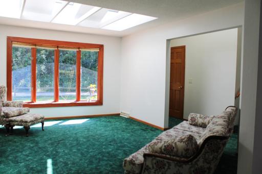 Living Room 1.jpg