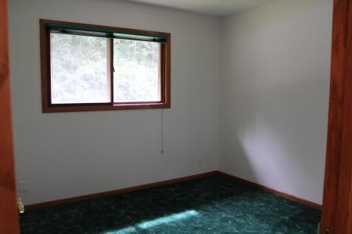 Bedroom 2 pic2.JPG
