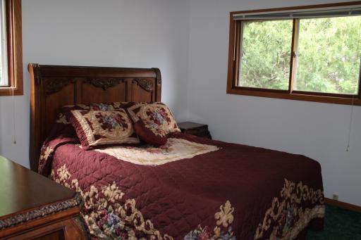 Main Bedroom 1 (1).JPG