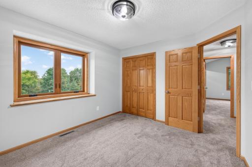 20964 Beaver Dam Court NE, East Bethel, MN 55011
