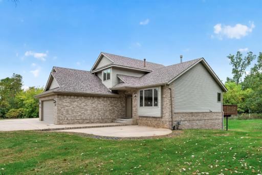 20964 Beaver Dam Court NE, East Bethel, MN 55011