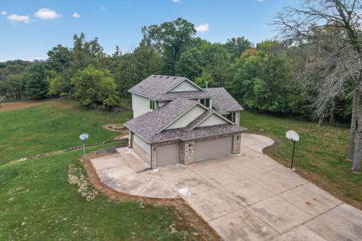 20964 Beaver Dam Court NE, East Bethel, MN 55011