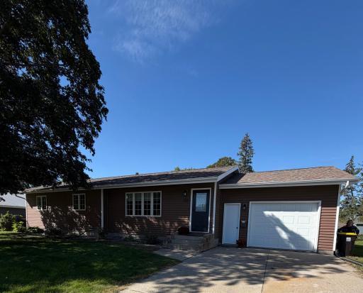 1230 S State Street, Fairmont, MN 56031