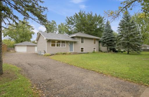2915 115th Lane NW, Coon Rapids, MN 55433