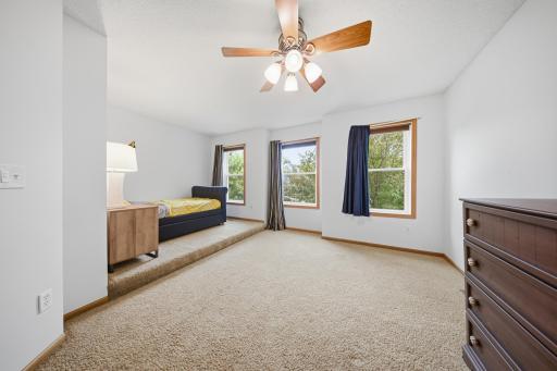5357 Empire Lane N, Plymouth, MN 55446