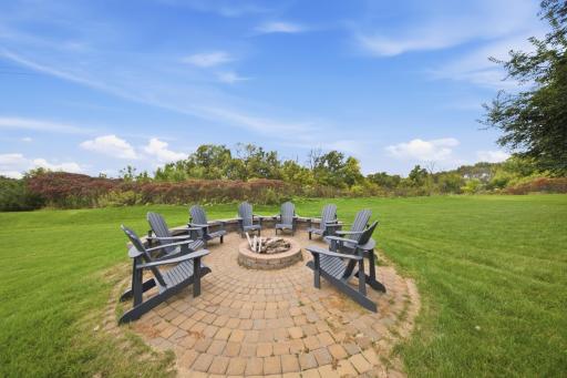 5357 Empire Lane N, Plymouth, MN 55446