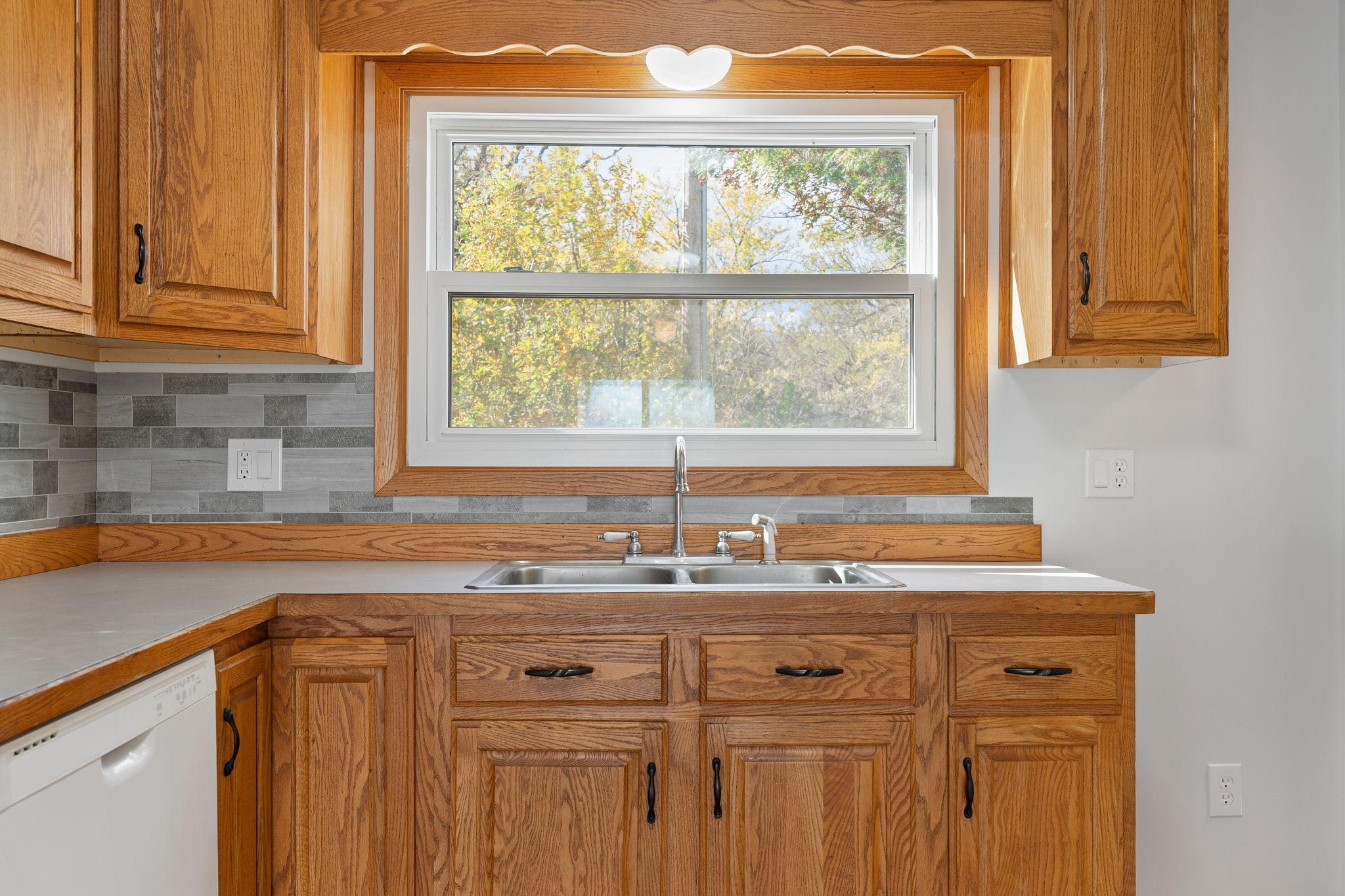 37-web-or-mls-53499-255-st.jpg