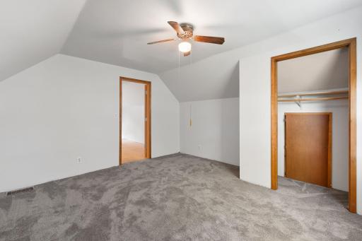 53499 255th Street, Austin, MN 55912