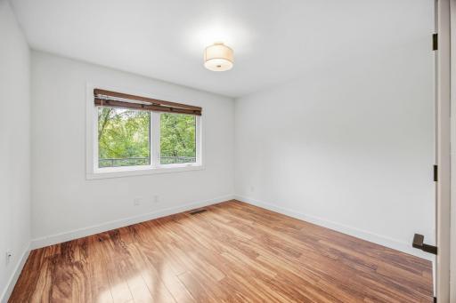 10280 Amsden Way, Eden Prairie, MN 55347
