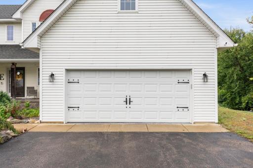 8177 Acacia Avenue NE, Monticello, MN 55362