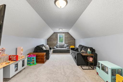 8177 Acacia Avenue NE, Monticello, MN 55362