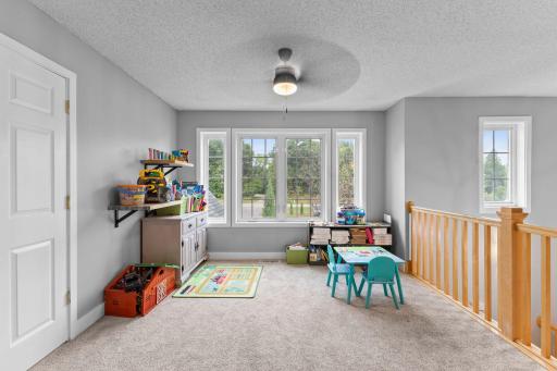 71-web-or-mls-8177 Acacia Ave NE-539 - Copy.jpg