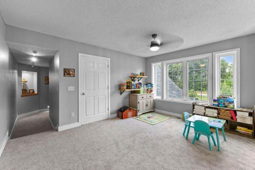 64-web-or-mls-8177 Acacia Ave NE-529 - Copy.jpg