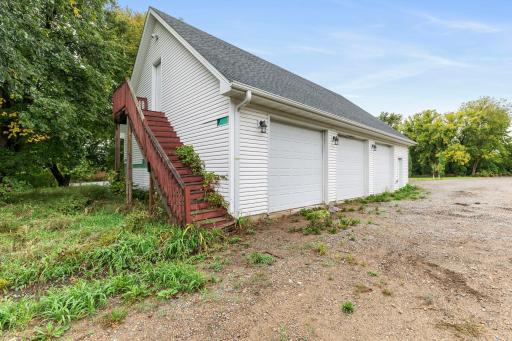 118-web-or-mls-8177 Acacia Ave NE-124.jpg