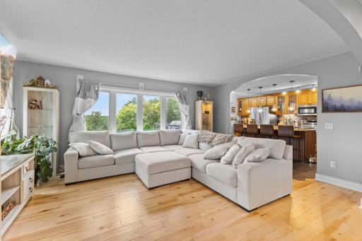 66-web-or-mls-47-print-8177 Acacia Ave NE-344.jpg