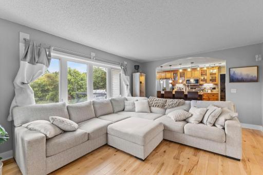 68-web-or-mls-48-print-8177 Acacia Ave NE-349.jpg