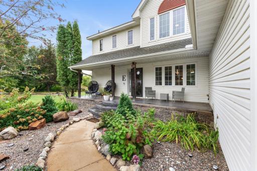 21-web-or-mls-20-print-8177 Acacia Ave NE-209.jpg