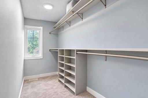 103-web-or-mls-73-print-8177 Acacia Ave NE-519.jpg