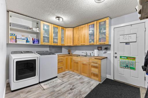 87-web-or-mls-59-print-8177 Acacia Ave NE-404.jpg