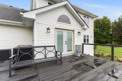 134-web-or-mls-99-print-8177 Acacia Ave NE-599.jpg