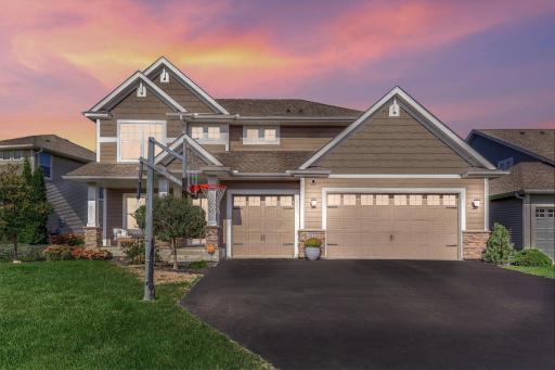 4848 Ashton Curve, Woodbury, MN 55129