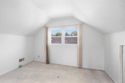 986 Blair Avenue, Saint Paul, MN 55104