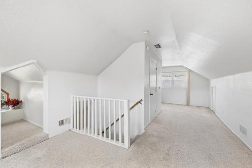 986 Blair Avenue, Saint Paul, MN 55104