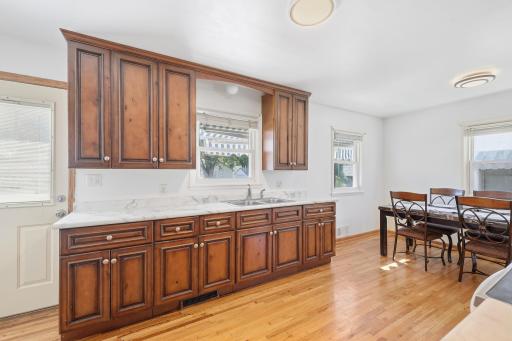 986 Blair Avenue, Saint Paul, MN 55104