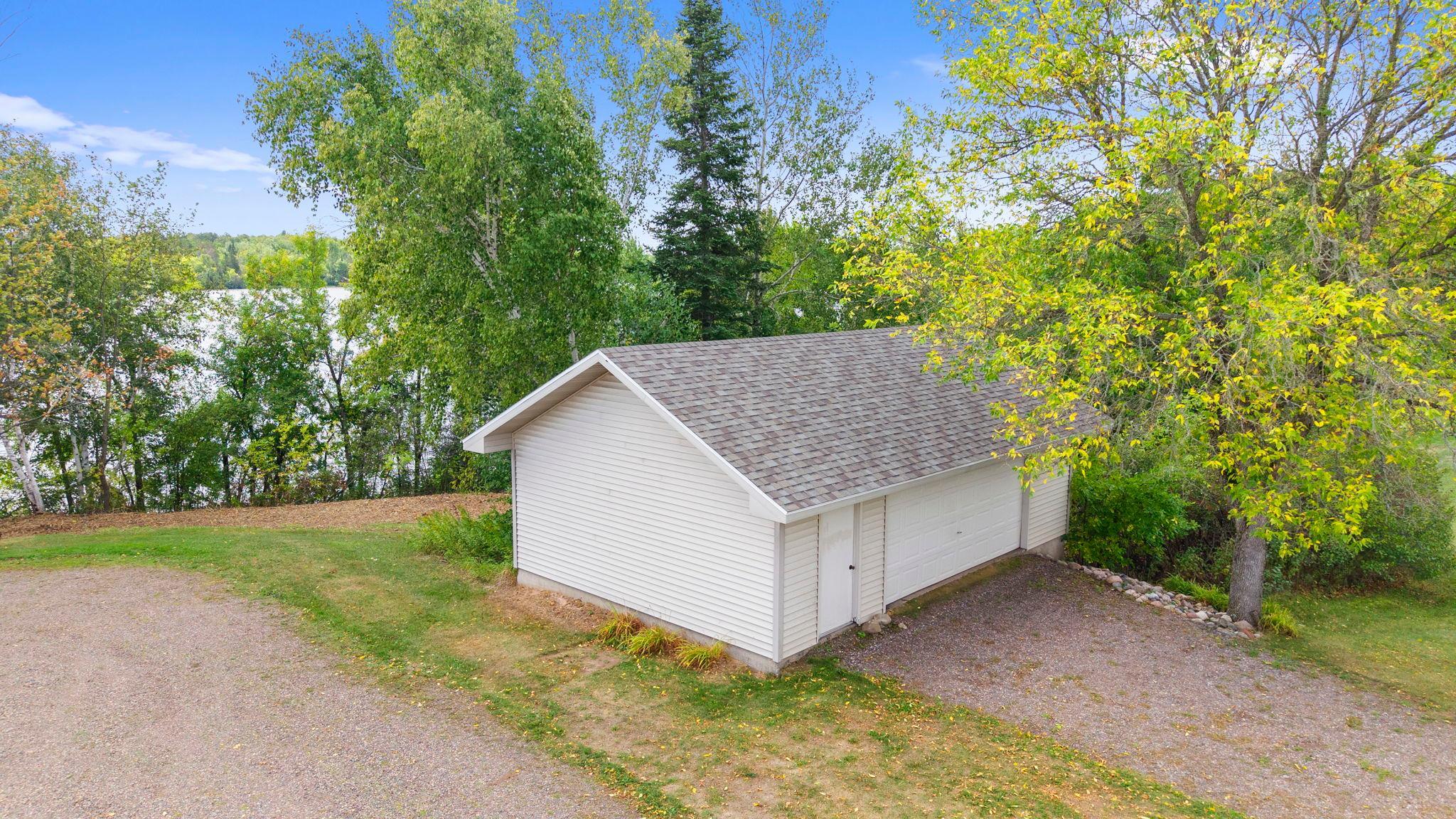 118-web-or-mls-W6841 Golf Course Road-145.jpg