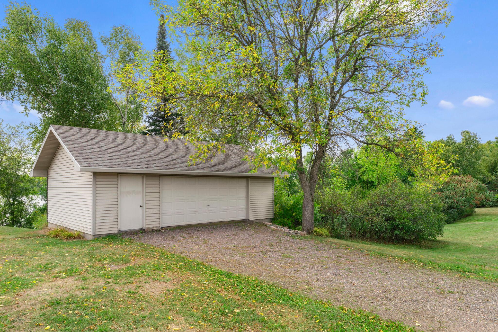 115-web-or-mls-W6841 Golf Course Road-277.jpg