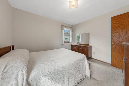 1530 Truman Avenue, Owatonna, MN 55060